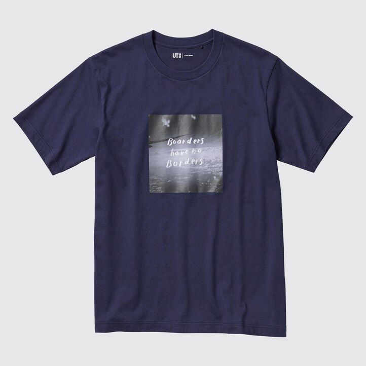 marineblå uniqlo peace for all graphic ayumu hirano t-shirts til kvinder